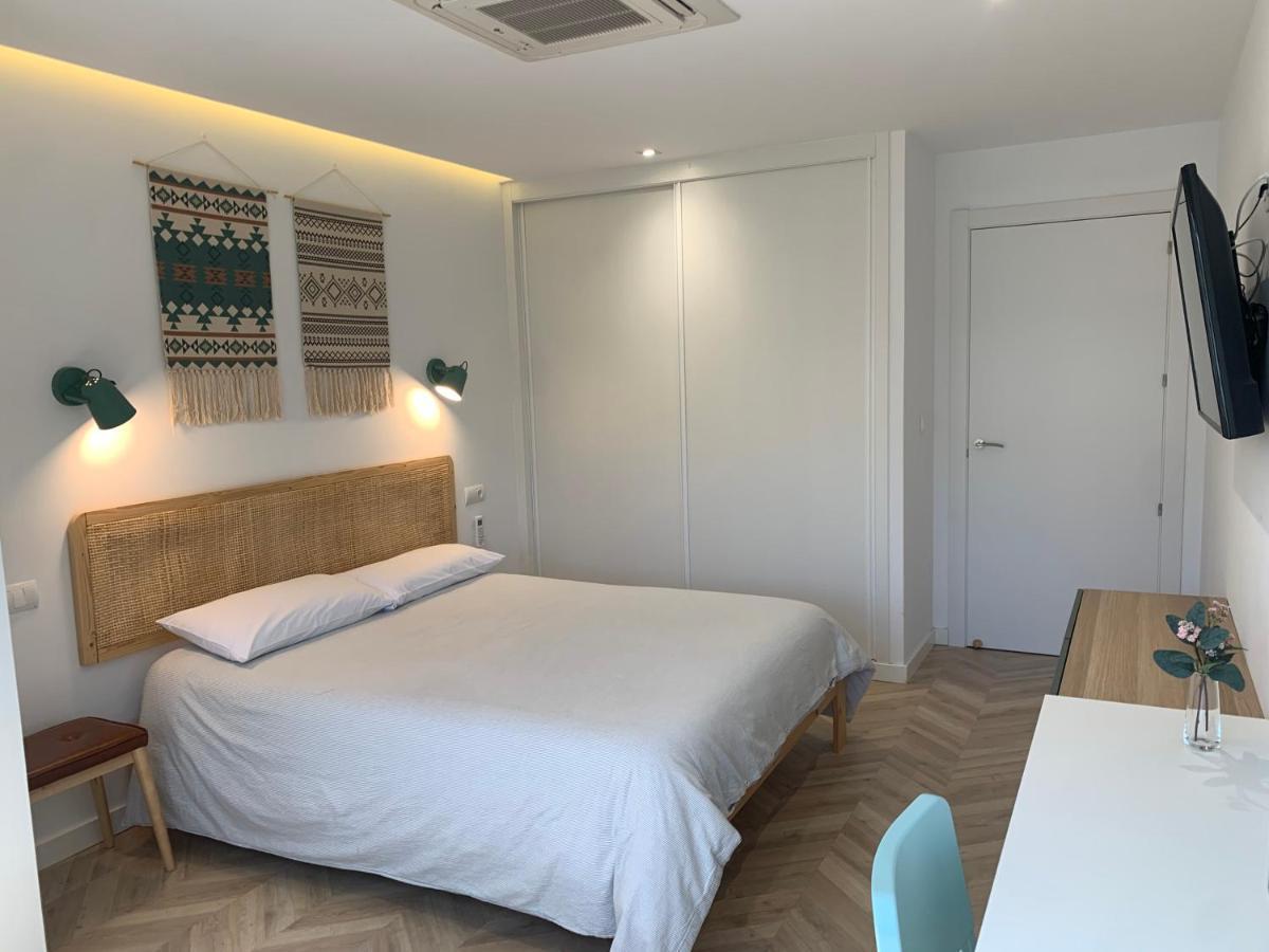 Bierzo Habita Apartments 蓬费拉达 外观 照片