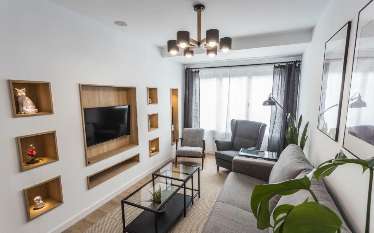 Bierzo Habita Apartments 蓬费拉达 外观 照片