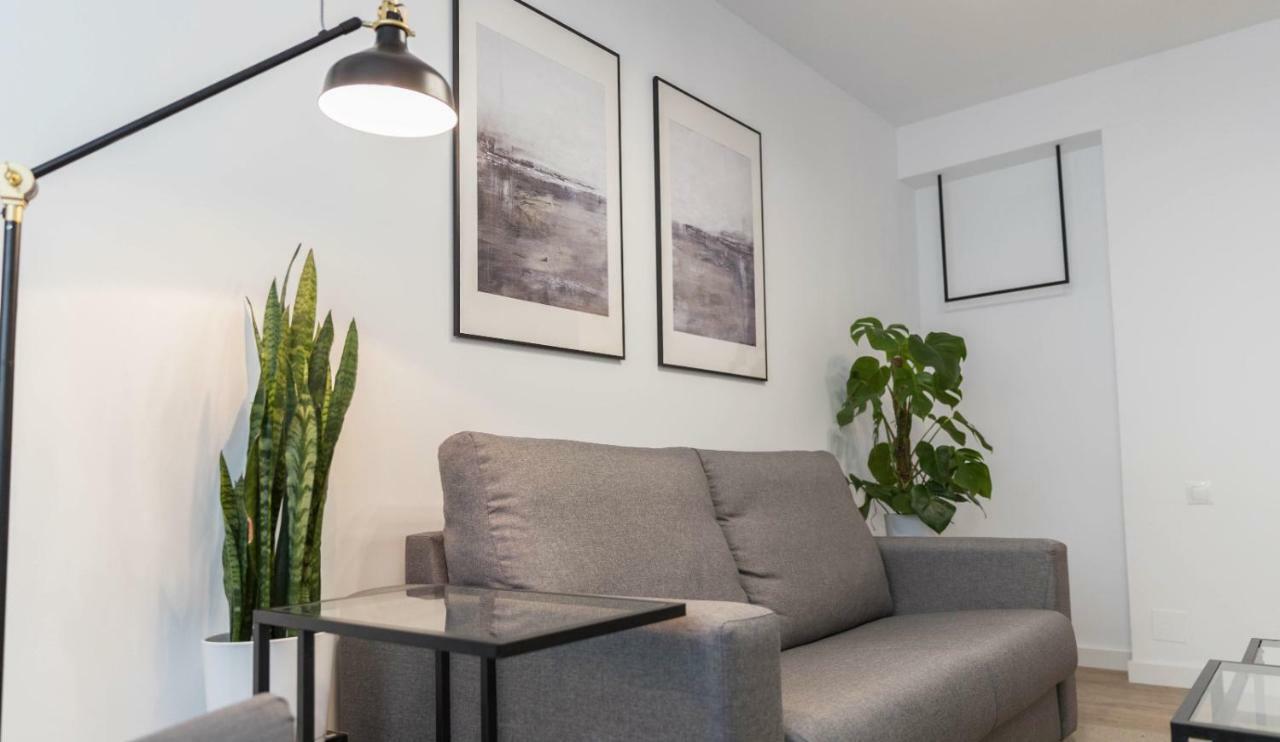 Bierzo Habita Apartments 蓬费拉达 外观 照片